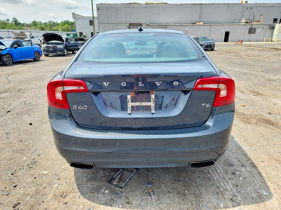 2015 Volvo S60 VIN YV149MFK5F1343312 COPART salvage auction — REAR END, Va - Cert Of Title - Salvage, sold $2,700 on 2026-08-12 (photo 6)