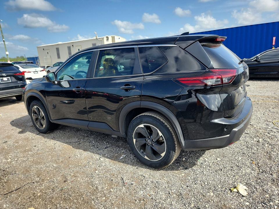 2025 Nissan Rogue VIN 5N1BT3BA6SC790375 COPART salvage auction — SIDE, Fl - Cert Of Title Slvg Rebuildable, sold $6,600 on 2026-07-27 (photo 2)