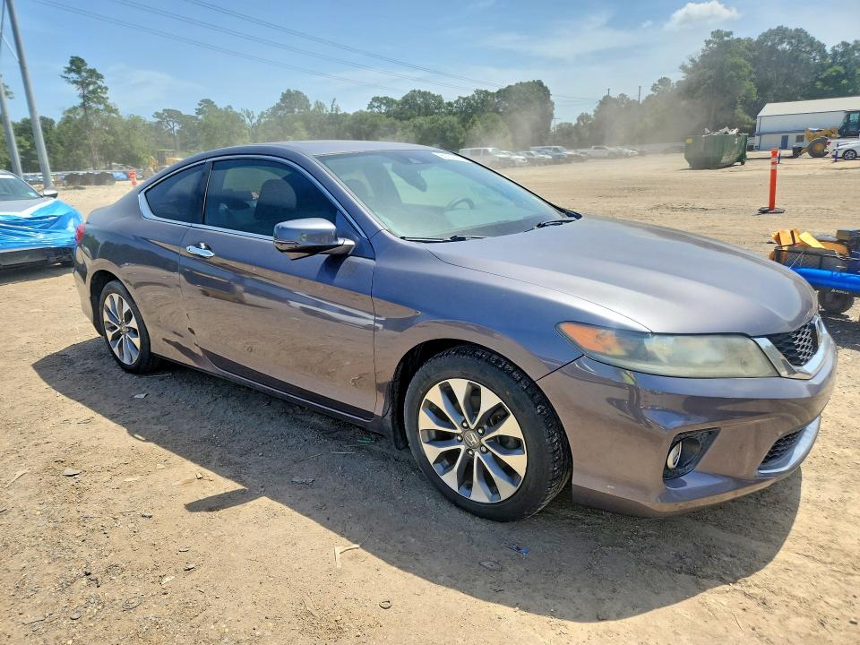 2015 Honda Accord VIN 1HGCT1B86FA004250 COPART salvage auction — MINOR DENT/SCRATCHES, La - Permit To Sell (P), sold $1,150 on 2026-07-31 (photo 4)