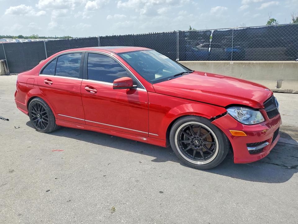 2013 Mercedes-benz VIN WDDGF4HB5DR288776 COPART salvage auction — MINOR DENT/SCRATCHES, Fl - Certificate Of Title, sold $2,700 on 2026-07-27 (photo 4)