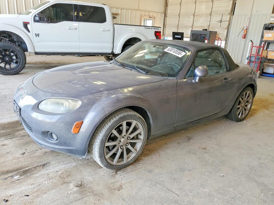 2006 Mazda Mx-5 VIN JM1NC25F860110924 COPART salvage auction — MECHANICAL, TX - CERTIFICATE OF TITLE, sold $175 on 2026-07-31 (photo 1)