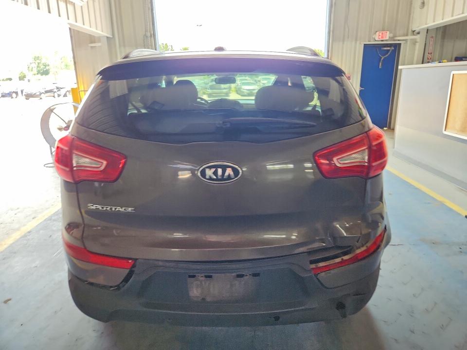 2011 Kia Sportage VIN KNDPBCA2XB7052773 COPART salvage auction — MECHANICAL, Mt - Certificate Of Title, sold $1,300 on 2026-07-20 (photo 6)