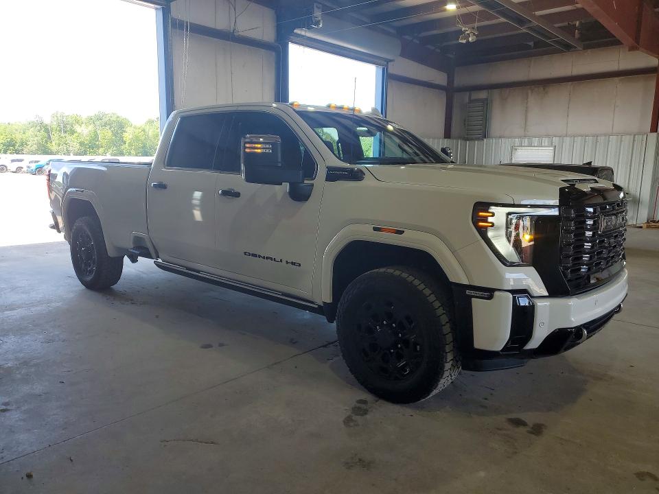 2026 Gmc SIERRA VIN 1GT4UYEY8TF101615 COPART salvage auction — MINOR DENT/SCRATCHES, NY - MV-907A SALVAGE CERTIFICATE (P), sold $66,500 on 2026-07-28 (photo 4)