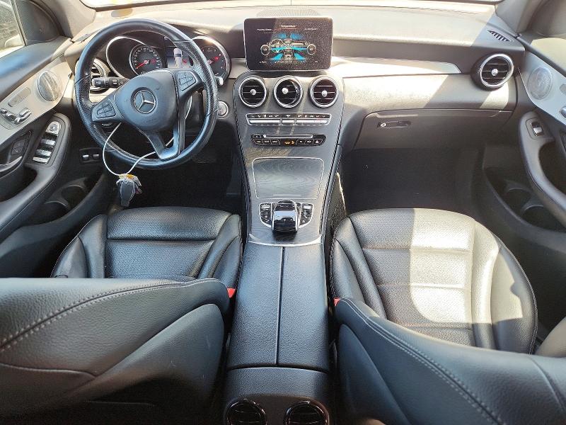 2019 Mercedes-benz Glc VIN WDC0G5EB4KF563338 COPART salvage auction — MINOR DENT/SCRATCHES, Ca - Dis/Dlr/Exp Only Clean Title (P), sold $9,700 on 2026-08-03 (photo 8)