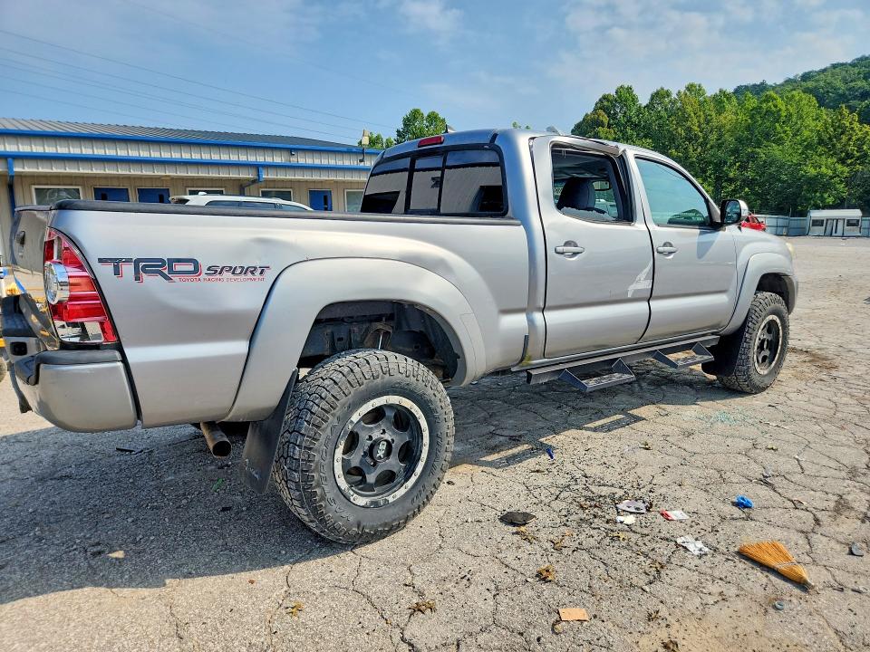 2015 Toyota Tacoma VIN 5TFMU4FN7FX033870 COPART salvage auction — ROOF, Wv - Salvage Certificate, sold $2,100 on 2026-07-30 (photo 3)