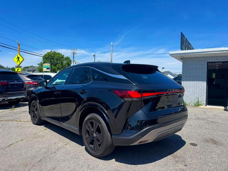 2023 Lexus Rx 350 VIN 2T2BAMCA2PC026452 COPART salvage auction — NORMAL WEAR, TX - CERT OF TITLE-REBUILT SALVAGE (P), sold $30,250 on 2026-07-28 (photo 3)