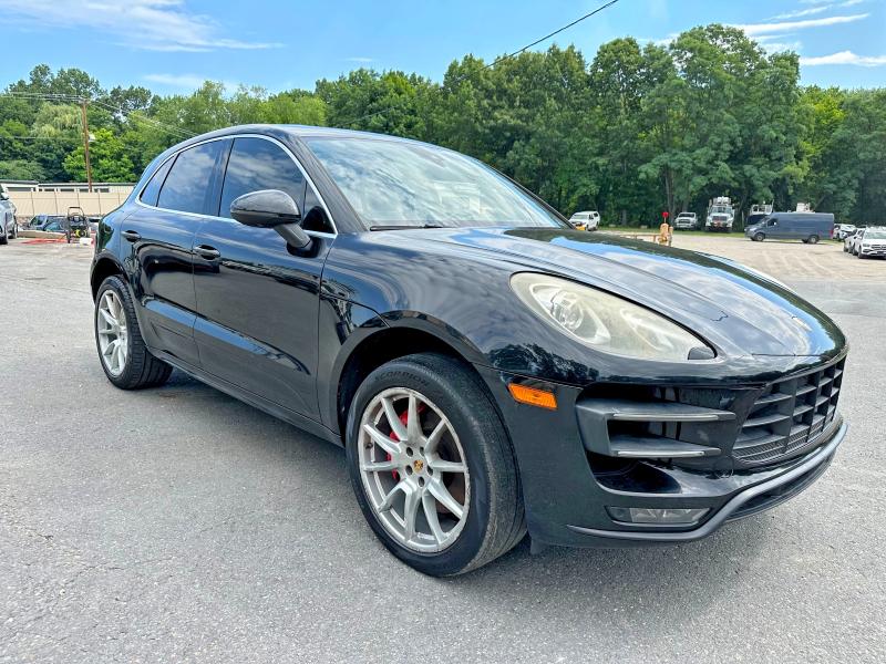 2016 Porsche Macan VIN WP1AF2A53GLB92899 COPART salvage auction — MINOR DENT/SCRATCHES, IN - CERTIFICATE OF TITLE, sold $1,850 on 2026-07-29 (photo 4)