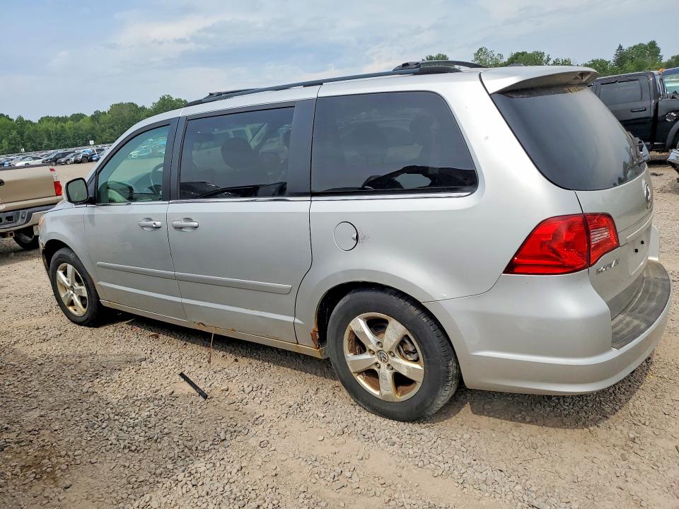 2009 Volkswagen Routan VIN 2V8HW34169R586054 COPART salvage auction — MECHANICAL, NY - CERTIFICATE OF TITLE, sold $350 on 2026-09-02 (photo 2)