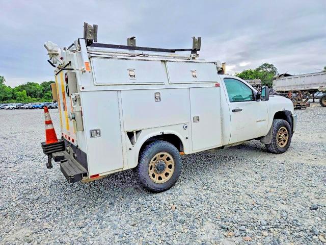 2014 Chevrolet Silverado VIN 1GB3KZCG5EF123256 COPART salvage auction — MINOR DENT/SCRATCHES, Ga - Certificate Of Title (P), sold $550 on 2026-07-22 (photo 3)
