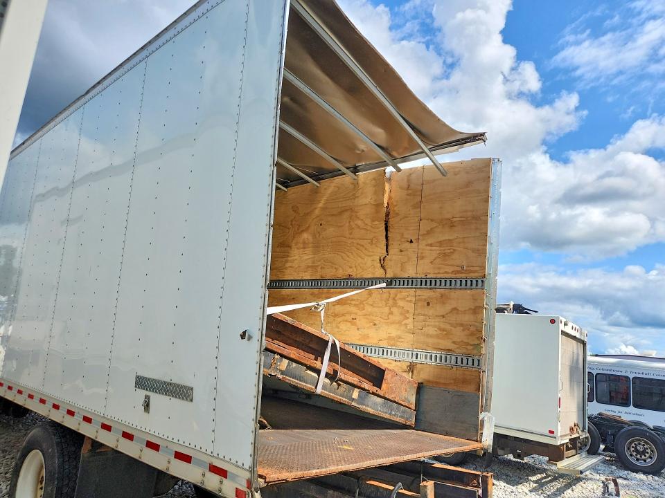2020 Hino 258/268 VIN 5PVNJ8JV6L4S76434 COPART salvage auction — ALL OVER, OH - CERT OF TITLE-SALVAGE, sold $125 on 2026-07-29 (photo 2)