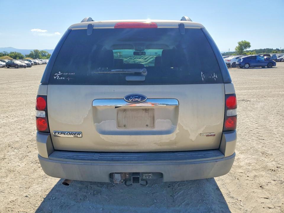 2006 Ford Explorer VIN 1FMEU73EX6ZA05183 COPART salvage auction — MECHANICAL, CA - DIS/DLR/EXP ONLY CLEAN TITLE, sold $60 on 2026-07-10 (photo 6)