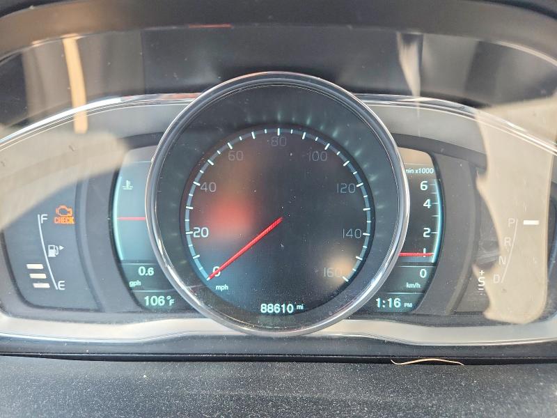 2015 Volvo V60 VIN YV1612SD4F1204655 COPART salvage auction — NORMAL WEAR, Me - Certificate Of Title, sold $3,150 on 2026-07-08 (photo 9)