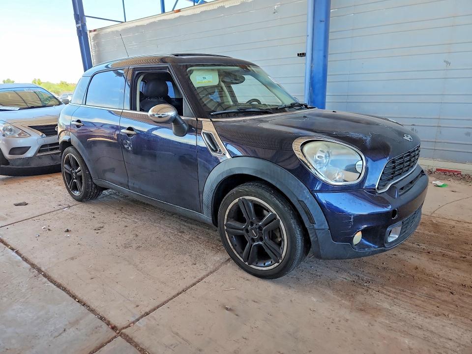 2014 Mini Cooper VIN WMWZC3C57EWP28472 COPART salvage auction — REAR END, Az - Cert Of Title - Salvage, sold $550 on 2026-08-13 (photo 4)