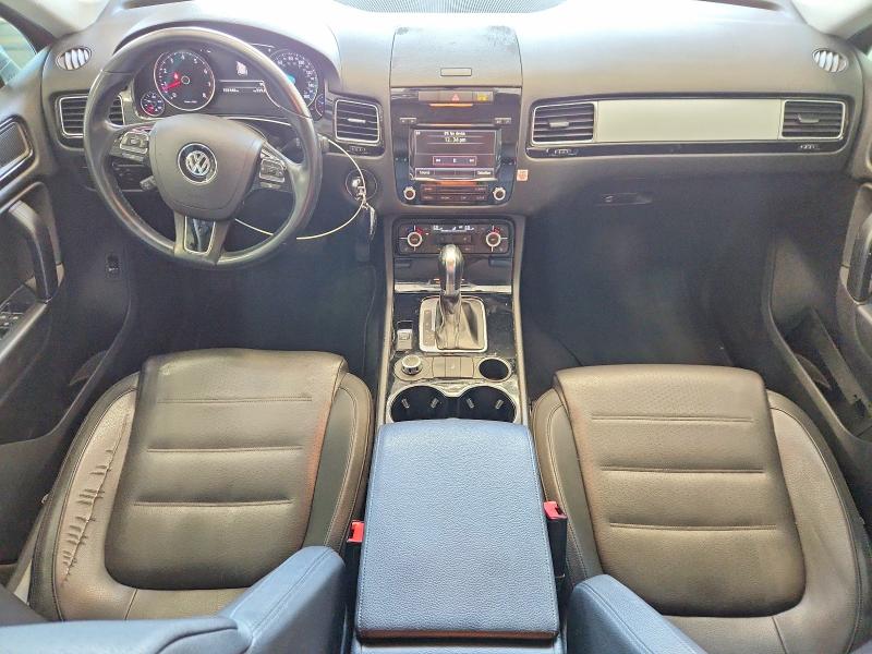 2014 Volkswagen Touareg VIN WVGEF9BP9ED004241 COPART salvage auction — HAIL, Wi - Certificate Of Title, sold $200 on 2026-07-28 (photo 8)