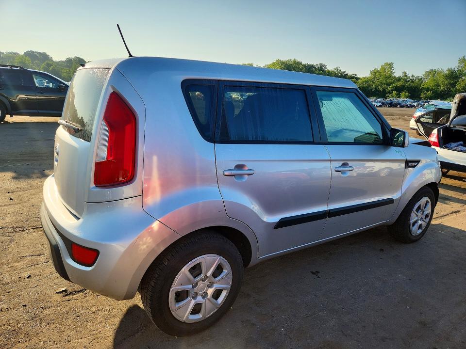 2012 Kia Soul VIN KNDJT2A51C7383847 COPART salvage auction — FRONT END, CT - CERT OF TITLE-SALVAGE, sold $625 on 2026-07-31 (photo 3)