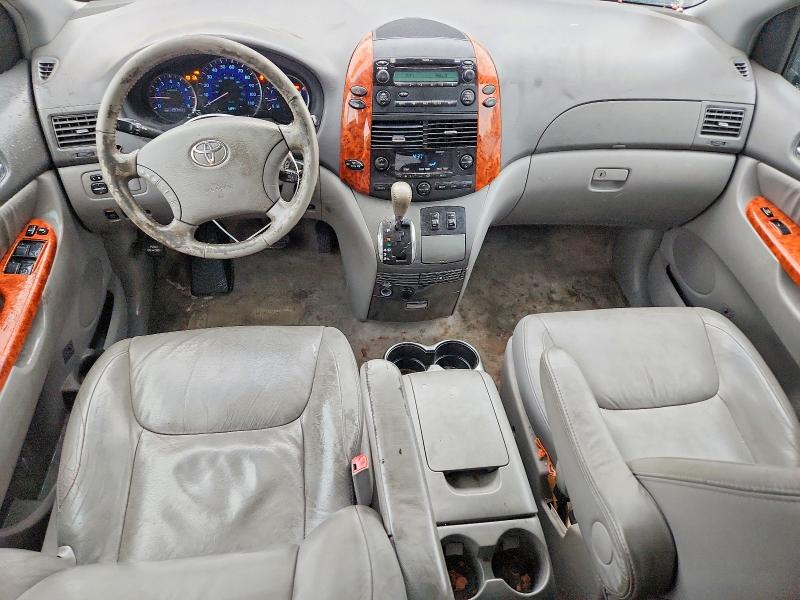 2009 Toyota Sienna VIN 5TDZK22C49S260366 COPART salvage auction — REAR END, MA - CERT OF TITLE-RECONSTRCTD COLL, sold $1,650 on 2026-07-13 (photo 8)
