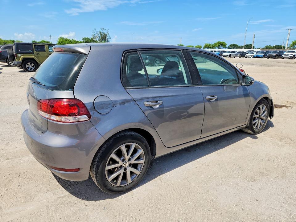 2010 Volkswagen Golf VIN WVWDA7AJ5AW284464 COPART salvage auction — FRONT END, Fl - Cert Of Title Slvg Rebuildable, sold $275 on 2026-08-12 (photo 3)