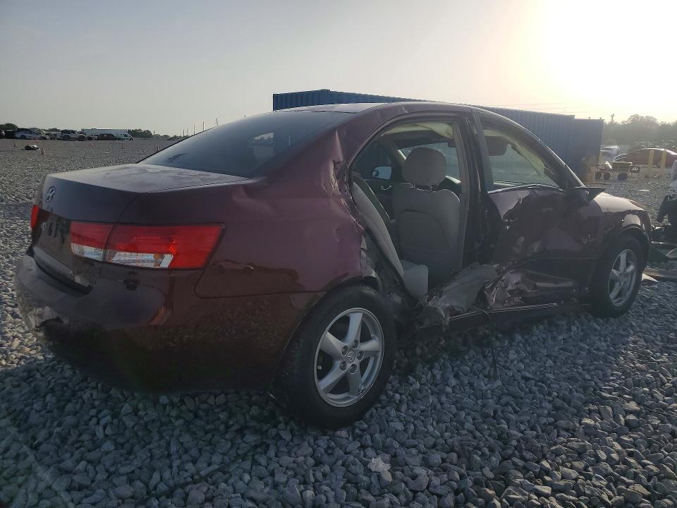 2007 Hyundai Sonata VIN 5NPET46C27H207833 COPART salvage auction — SIDE, FL - CERT OF TITLE SLVG REBUILDABLE, sold $225 on 2026-07-31 (photo 3)