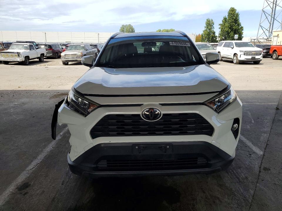 2019 Toyota Rav 4 VIN JTMW1RFV1KJ013903 COPART salvage auction — FRONT END, Ca - Salvage Certificate, sold $15 on 2026-07-21 (photo 5)