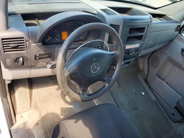 2014 Mercedes-benz Sprinter VIN WD3PE8DE6E5901141 COPART salvage auction — NORMAL WEAR, Nj - Certificate Of Title, sold $150 on 2026-07-21 (photo 8)