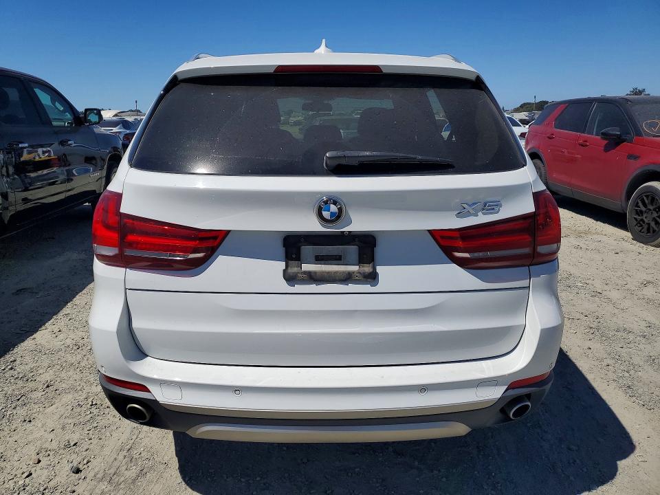 2015 BMW X5 VIN 5UXKR0C56F0P03678 COPART salvage auction — MINOR DENT/SCRATCHES, CA - CERTIFICATE OF TITLE (P), sold $2,750 on 2026-07-28 (photo 6)
