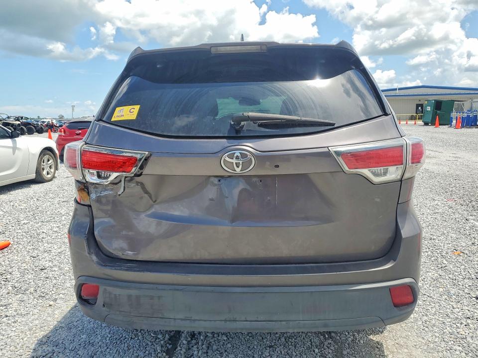 2015 Toyota Highlander VIN 5TDKKRFH3FS092697 COPART salvage auction — REAR END, La - Cert Of Title-Salvage, sold $7,100 on 2026-07-27 (photo 6)