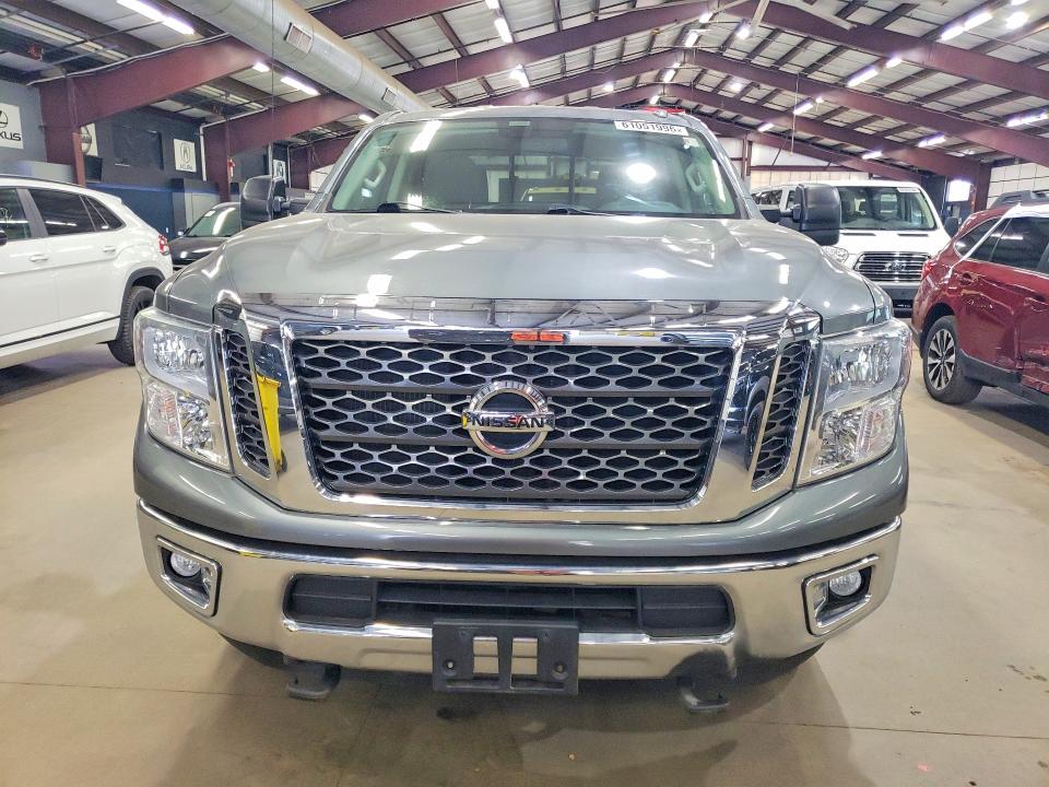 2018 Nissan TITAN VIN 1N6AA1F38JN528752 COPART salvage auction — MINOR DENT/SCRATCHES, NY - CERTIFICATE OF TITLE, sold $13,300 on 2026-07-27 (photo 5)