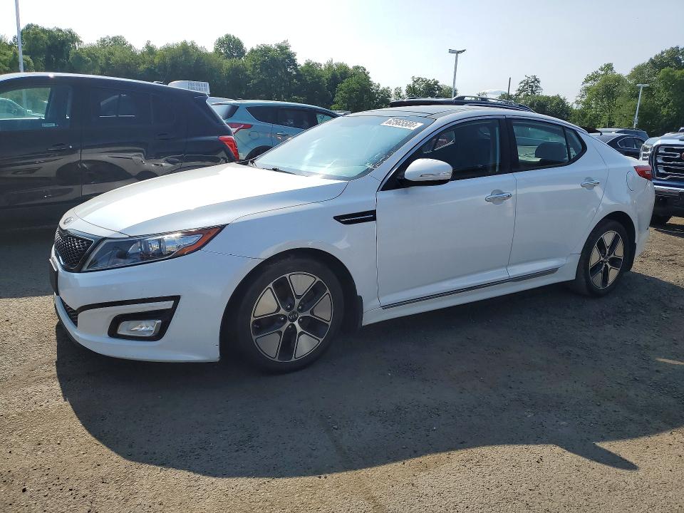 2013 Kia Optima hybrid VIN KNAGM4AD0D5048759 COPART salvage auction — MINOR DENT/SCRATCHES, MA - CERTIFICATE OF TITLE (P), sold $1,450 on 2026-07-31 (photo 1)