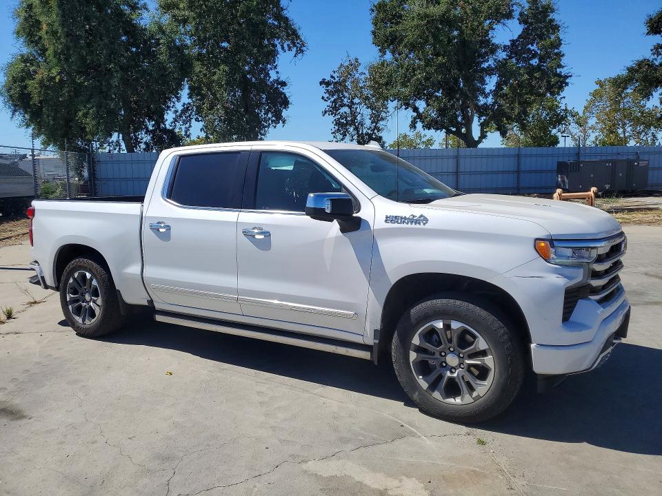 2024 Chevrolet Silverado VIN 1GCUDJEL3RZ265437 COPART salvage auction — SIDE, Ca - Salvage Certificate, sold $23,100 on 2026-08-31 (photo 4)