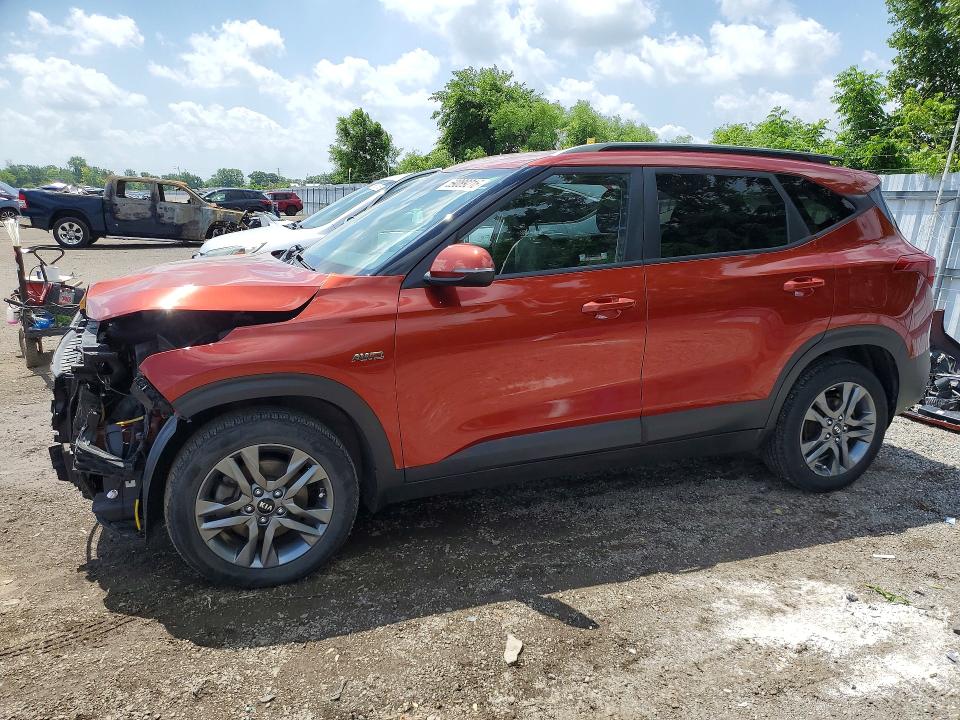 2021 Kia Seltos VIN KNDEPCAA8M7052225 COPART salvage auction — FRONT END, ON - PERMIT SALVAGE, sold $5,200 on 2026-07-16 (photo 1)