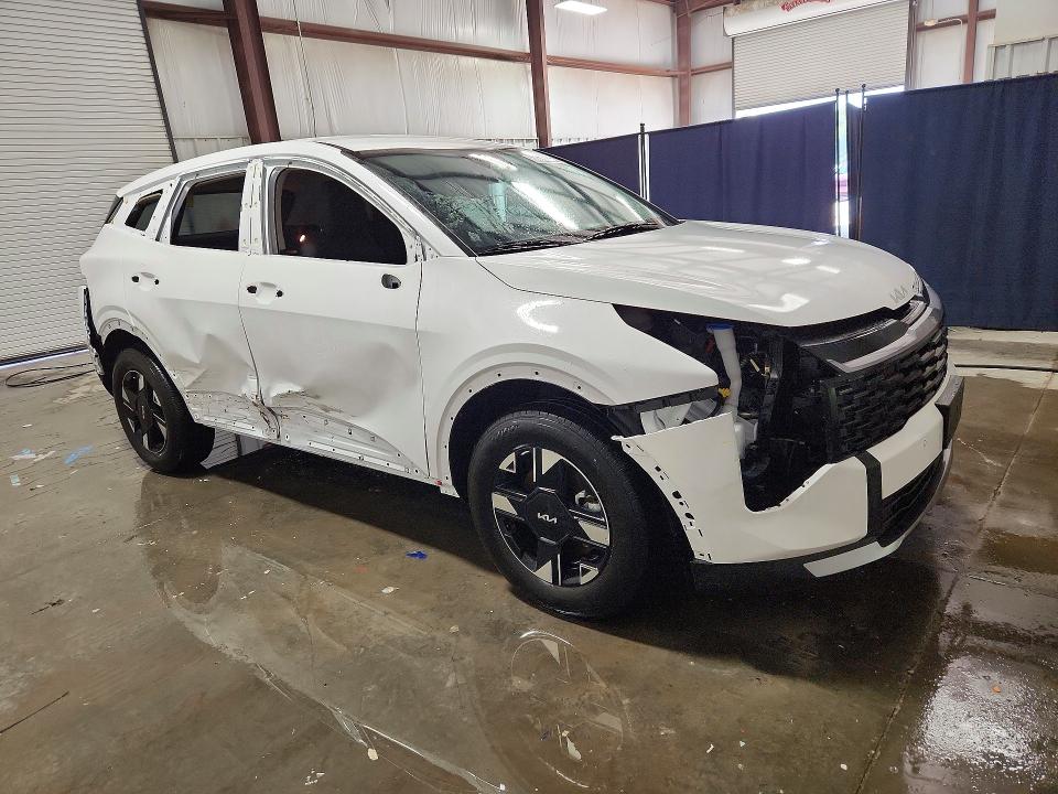 2026 Kia Sportage VIN 5XYK2CDF7TG357662 COPART salvage auction — FRONT END, VA - CERTIFICATE OF TITLE, sold $200 on 2026-07-27 (photo 4)