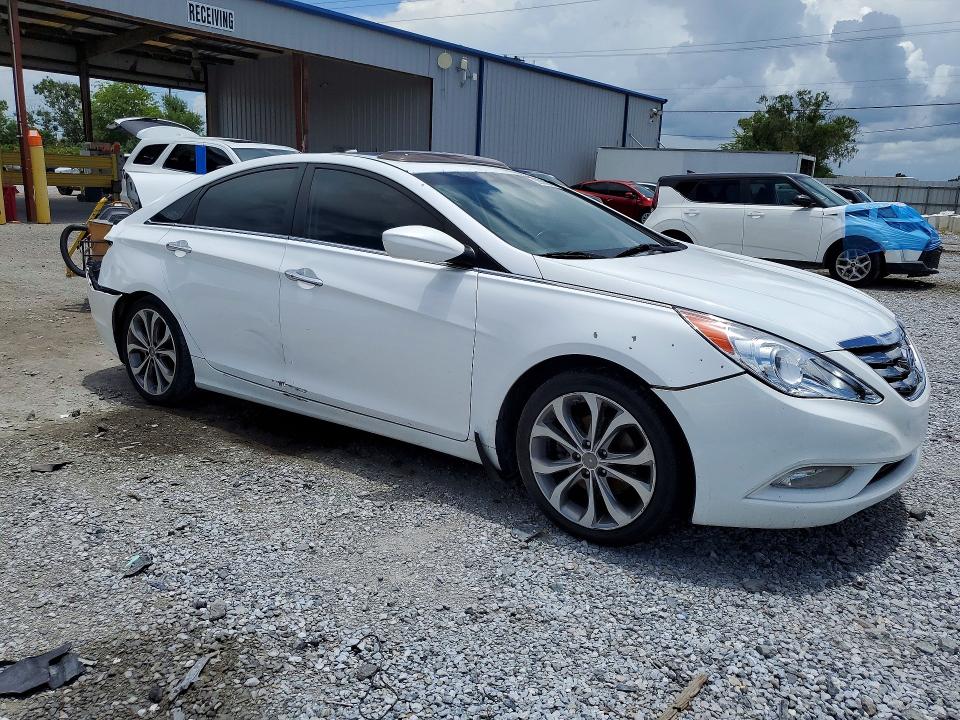 2013 Hyundai Sonata VIN 5NPEC4AB0DH651111 COPART salvage auction — REAR END, Salvage Title, sold $400 on 2026-07-24 (photo 4)