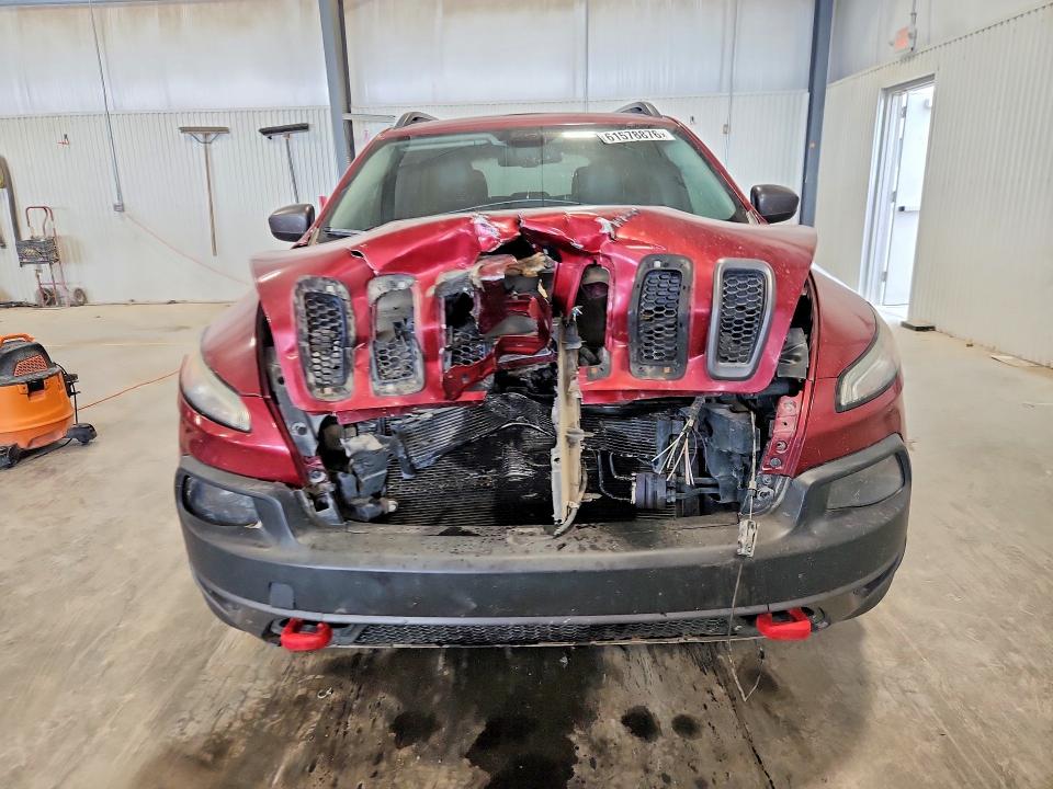 2014 Jeep Cherokee VIN 1C4PJMBSXEW277230 COPART salvage auction — FRONT END, Ne - Cert Of Title-Salvage, sold $225 on 2026-08-18 (photo 5)