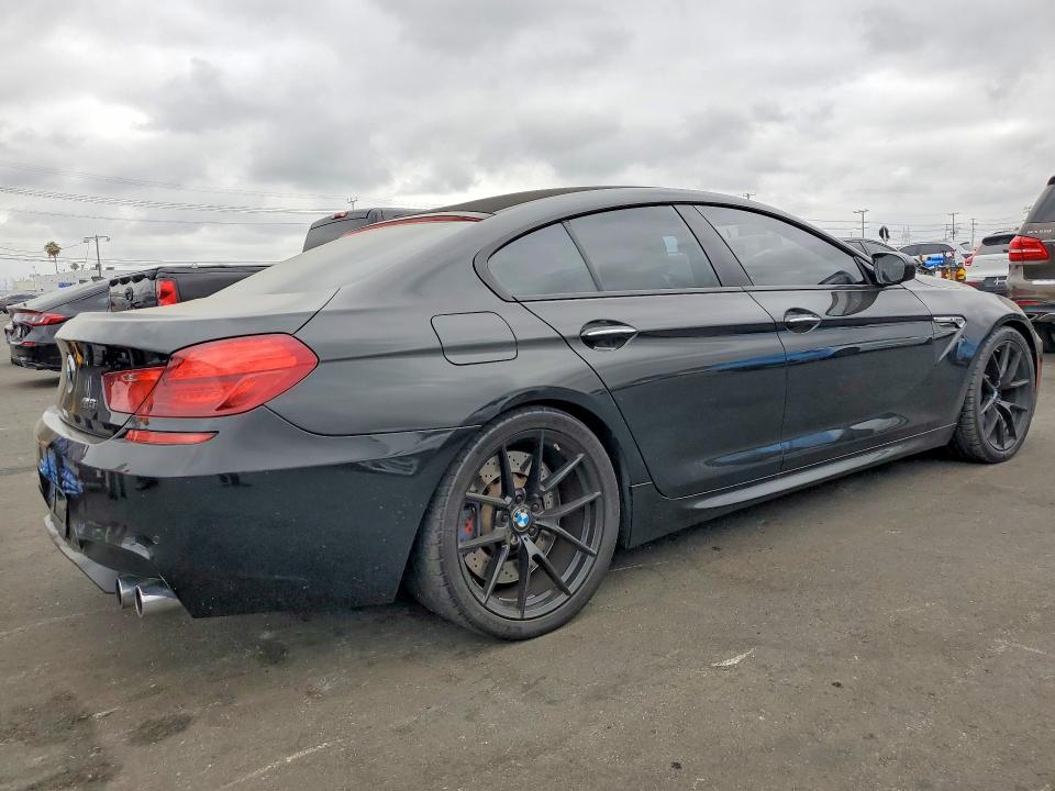 2014 BMW M6 VIN WBS6C9C51ED466705 COPART salvage auction — MINOR DENT/SCRATCHES, Fl - Dis/Dlr/Exp Only Clean Title, sold $4,050 on 2026-07-29 (photo 3)