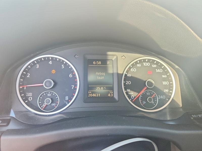 2010 Volkswagen Tiguan VIN WVGBV7AX5AW509719 COPART salvage auction — FRONT END, On - Permit No Brand - Unfit, sold $300 on 2026-07-21 (photo 9)