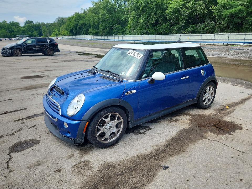 2006 Mini Cooper VIN WMWRE33576TJ37572 COPART salvage auction — FRONT END, Pa - Certificate Of Salvage, sold $550 on 2026-08-06 (photo 1)