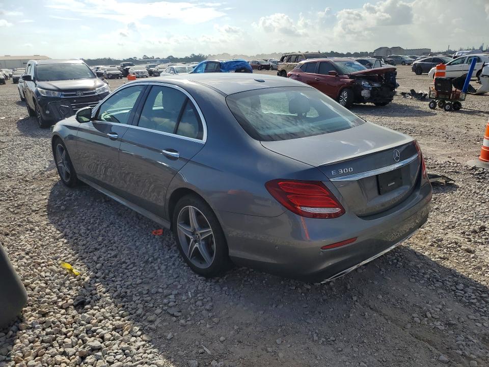 2018 Mercedes-benz VIN WDDZF4JB6JA302987 COPART salvage auction — WATER/FLOOD, Tx - Salvage Title-Flood Damage, sold $6,200 on 2026-07-09 (photo 2)