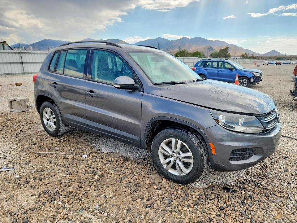 2016 Volkswagen Tiguan VIN WVGAV7AX6GW593649 COPART salvage auction — FRONT END, Ut - Salvage Certificate, sold $1,300 on 2026-08-21 (photo 4)