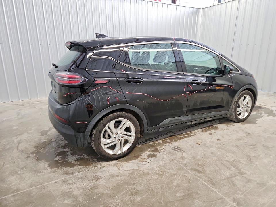 2023 Chevrolet Bolt ev VIN 1G1FW6S09P4187212 COPART salvage auction — SIDE, NC - DLR ONLY-CLEAN/OVER 25% DAMAGE, sold $9,000 on 2026-08-05 (photo 3)