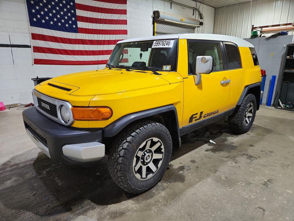 2008 Toyota Fj cruiser VIN JTEBU11F08K017897 COPART salvage auction — MECHANICAL, NH - CERTIFICATE OF TITLE, sold $2,450 on 2026-07-09 (photo 1)