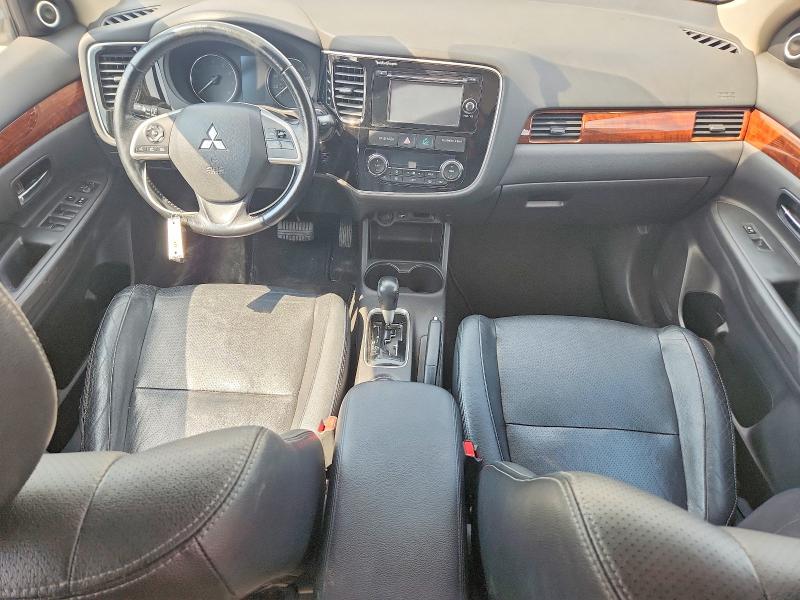 2014 Mitsubishi Outlander VIN JA4AZ3A33EZ002102 COPART salvage auction — MECHANICAL, IL - CERTIFICATE OF TITLE (P), sold $225 on 2026-07-21 (photo 8)