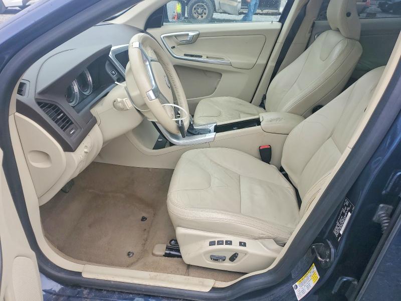 2013 Volvo Xc60 VIN YV4952DLXD2412099 COPART salvage auction — REAR END, Sc - Cert Of Title-Salvage, sold $175 on 2026-08-12 (photo 7)
