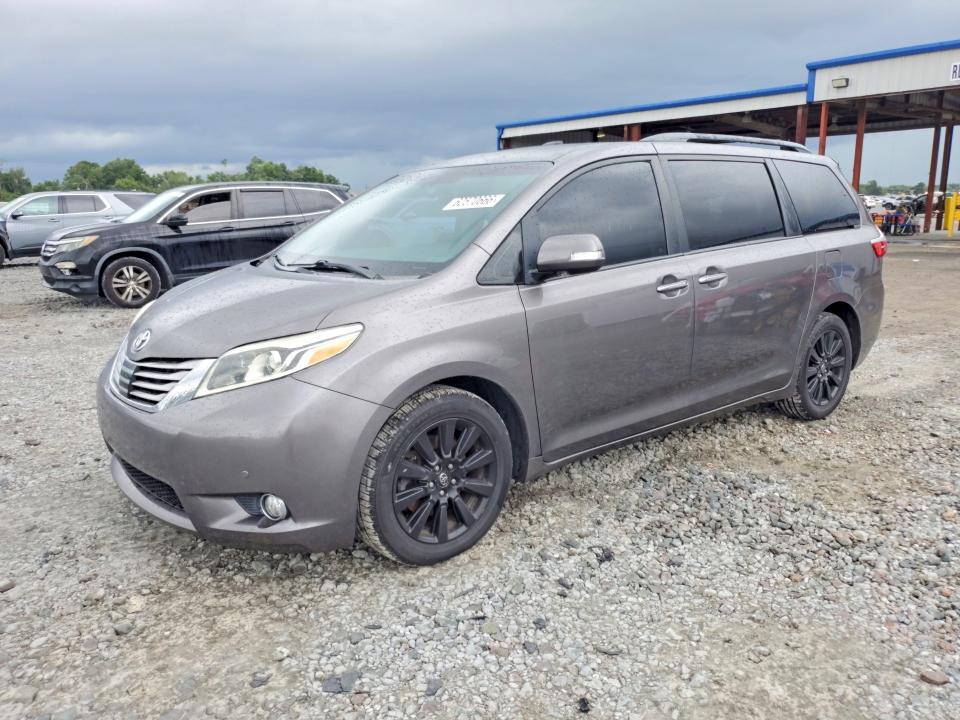 2017 Toyota Sienna VIN 5TDYZ3DC2HS821771 — COPART salvage auction photo