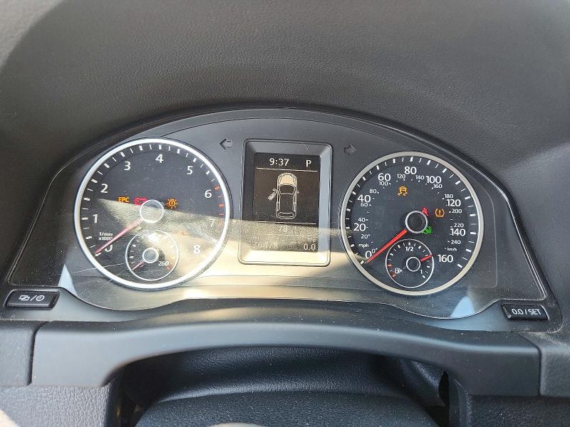2017 Volkswagen Tiguan VIN WVGBV7AX2HK051719 COPART salvage auction — MECHANICAL, OR - CERT OF TITLE-RECONSTRUCTED, sold $750 on 2026-08-05 (photo 9)