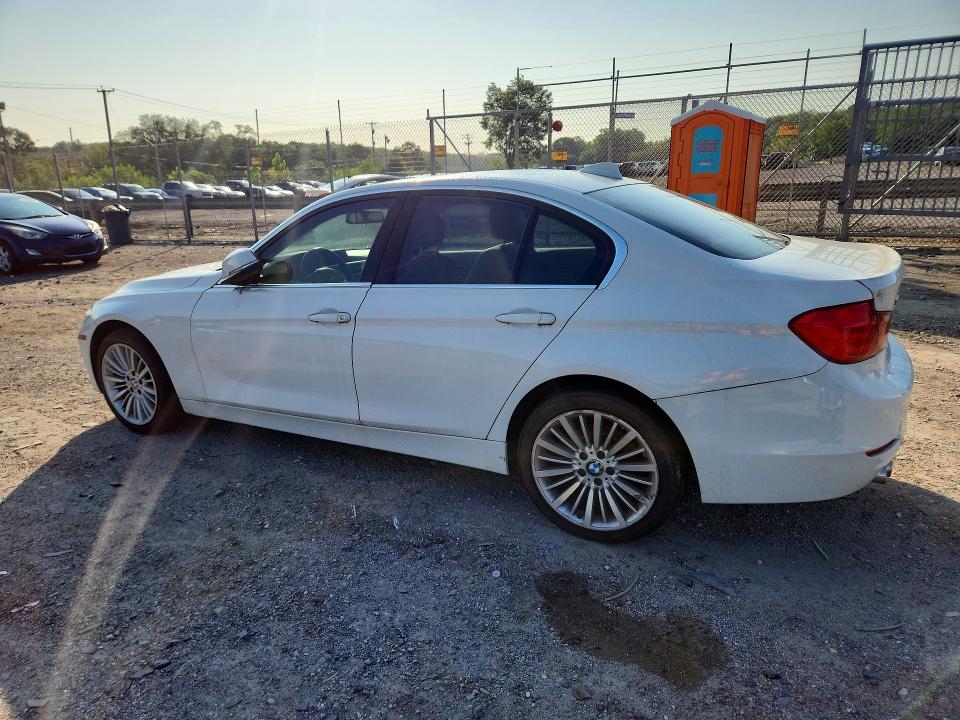 2013 BMW 3er VIN WBA3B3C54DF533016 COPART salvage auction — MECHANICAL, Md - Certificate Of Title, sold $575 on 2026-07-30 (photo 2)