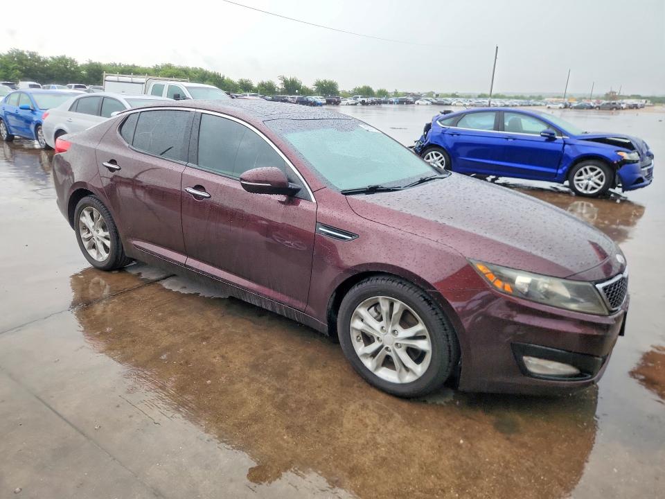 2012 Kia Optima VIN 5XXGN4A60CG038955 COPART salvage auction — NORMAL WEAR, Tx - Certificate Of Title, sold $275 on 2026-07-23 (photo 4)