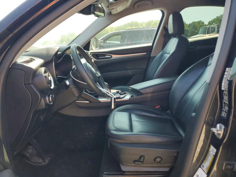 2018 Alfa romeo Stelvio VIN ZASFAKBN0J7B60472 COPART salvage auction — NORMAL WEAR, Ma - Certificate Of Title, sold $2,250 on 2026-07-29 (photo 7)