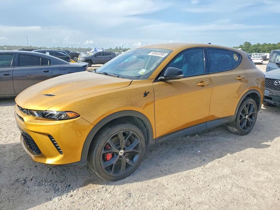 2024 Dodge Hornet VIN ZACNDFAN3R3A41227 COPART salvage auction — NORMAL WEAR, La - Cert Of Title-Salvage, sold $10,200 on 2026-07-28 (photo 1)