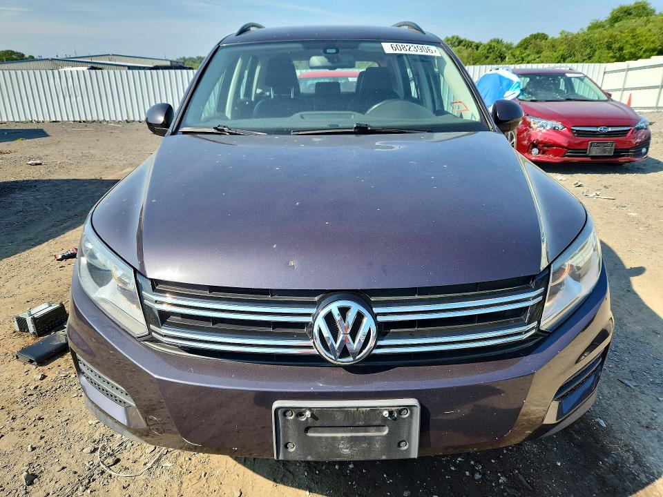 2016 Volkswagen Tiguan VIN WVGAV7AX0GW546343 COPART salvage auction — MINOR DENT/SCRATCHES, Ma - Certificate Of Title, sold $525 on 2026-07-29 (photo 5)
