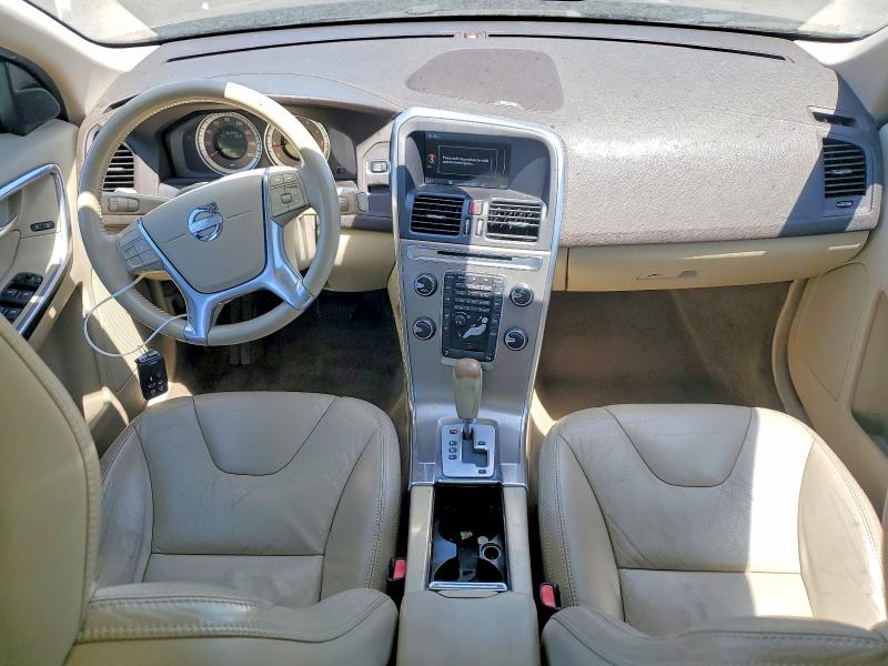 2012 Volvo Xc60 VIN YV4952DLXC2284462 COPART salvage auction — SIDE, CA - SALVAGE CERTIFICATE, sold $675 on 2026-08-18 (photo 8)